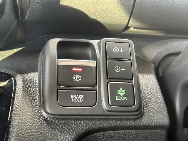 ホンダ Ｎ ＢＯＸ カスタム L スタイル+ブラック 静岡県 2022(令4)年 1.4万km クリスタルブラックパール ケンウッドナビ/・SD/・内蔵メモリ/・CD/DVD/・FM/AM/・フルセグTV/・Bluetooth/ホンダセンシング/●衝突軽減ブレーキ（CMBS）/●誤発進抑制機能/●歩行者事故低減ステアリング/●路外逸脱抑制機能/●渋滞追従機能付アダプティブクルーズコントロール（ACC）/●車線維持支援システム（LKAS）/●先行車発進お知らせ機能/●標識認識機能/●後方誤発進抑制機能/●オートハイビーム/主要装備/・バックカメラ/・運転席＋助手席シートヒーター/・ＥＴＣ/・コーナーセンサー/・ブレーキホールド/・電動パーキングブレーキ/・両側パワースライドドア/・サイドカーテンエアバッグ/・アレルクリーンプラスシート/・ブラック塗装純正14インチアルミ