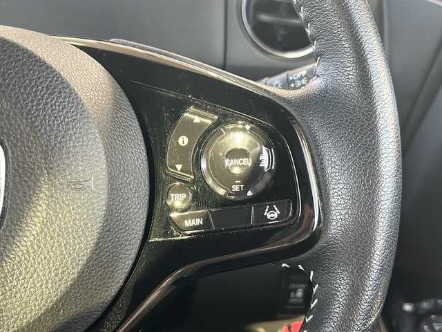 ホンダ Ｎ ＢＯＸ カスタム L スタイル+ブラック 静岡県 2022(令4)年 1.4万km クリスタルブラックパール ケンウッドナビ/・SD/・内蔵メモリ/・CD/DVD/・FM/AM/・フルセグTV/・Bluetooth/ホンダセンシング/●衝突軽減ブレーキ（CMBS）/●誤発進抑制機能/●歩行者事故低減ステアリング/●路外逸脱抑制機能/●渋滞追従機能付アダプティブクルーズコントロール（ACC）/●車線維持支援システム（LKAS）/●先行車発進お知らせ機能/●標識認識機能/●後方誤発進抑制機能/●オートハイビーム/主要装備/・バックカメラ/・運転席＋助手席シートヒーター/・ＥＴＣ/・コーナーセンサー/・ブレーキホールド/・電動パーキングブレーキ/・両側パワースライドドア/・サイドカーテンエアバッグ/・アレルクリーンプラスシート/・ブラック塗装純正14インチアルミ