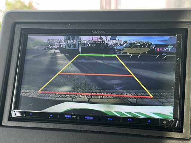 ホンダ Ｎ ＢＯＸ カスタム L スタイル+ブラック 静岡県 2022(令4)年 1.4万km クリスタルブラックパール ケンウッドナビ/・SD/・内蔵メモリ/・CD/DVD/・FM/AM/・フルセグTV/・Bluetooth/ホンダセンシング/●衝突軽減ブレーキ（CMBS）/●誤発進抑制機能/●歩行者事故低減ステアリング/●路外逸脱抑制機能/●渋滞追従機能付アダプティブクルーズコントロール（ACC）/●車線維持支援システム（LKAS）/●先行車発進お知らせ機能/●標識認識機能/●後方誤発進抑制機能/●オートハイビーム/主要装備/・バックカメラ/・運転席＋助手席シートヒーター/・ＥＴＣ/・コーナーセンサー/・ブレーキホールド/・電動パーキングブレーキ/・両側パワースライドドア/・サイドカーテンエアバッグ/・アレルクリーンプラスシート/・ブラック塗装純正14インチアルミ