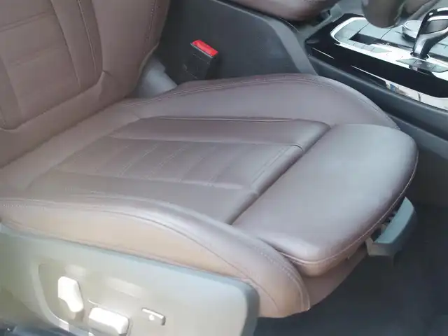 ＢＭＷ Ｘ３ xDrive20d Mスポーツ 埼玉県 2022(令4)年 3万km パール 1オーナー/ブラウンレザーシート/アダプティブクルーズコントロール/インテリジェントセーフティ/CarPlay/パークディスタンスコントロール/コンフォートアクセス/全周囲カメラ/純正ナビ/ETC/フルセグTV/シートヒーター/シートポジションメモリー機能