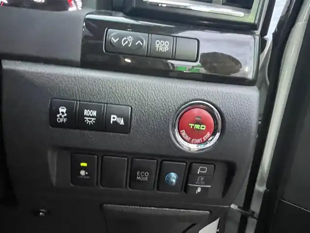 トヨタ アルファード 240S タイプゴールド 神奈川県 2013(平25)年 9.5万km ホワイトパールクリスタルシャイン サンルーフ/社外フリップダウン/横滑り防止装置/電動リアゲート/両側パワースライドドア/社外ナビ（avn-zx02i）/フルセグTV/BT/CD/DVD/FM/AM/キセノンヘッドライト/オートライト/フォグランプ/社外AW付き冬タイヤあり/ドラレコ/ETC