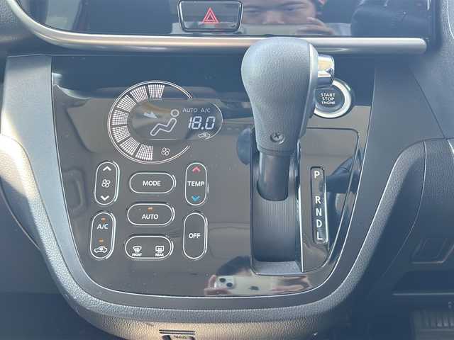 日産 デイズ ルークス ハイウェイスターターボ 岐阜県 2015(平27)年 3.1万km スパークリングレッド/ブラック 登録時走行距離30194km/全方位カメラ/ターボ/ツートンカラー/フルセグTV/社外7型ナビ/純正フロアマット/純正アルミホイール/エマージェンシーブレーキ/両側パワースライドドア/前後ドライブレコーダー/コーナーセンサー/ETC/USB入力端子/Blue tooth/プッシュスタート/スマートキー/スペアキー/ABS/横滑り防止装置/オートライト/エアバッグ/衝突被害軽減システム