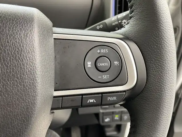 ダイハツ タント カスタム RS 三重県 2019(令1)年 4.4万km シャイニングホワイトパール /純正ディスプレイオーディオ//全方位カメラ//追従式クルーズコントロール//衝突軽減ブレーキ//レーンキープアシスト//オートハイビーム//コーナーセンサー//ETC//純正15インチAW//LEDヘッドライト//スマートキー×2