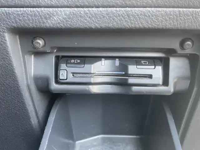 トヨタ ヴェルファイア 2．4Z ゴールデンアイズ 埼玉県 2013(平25)年 12.7万km ホワイトパールクリスタルシャイン (株)IDOMが運営する【じしゃロン鳩ヶ谷店】の自社ローン専用車両になりますこちらは現金またはオートローンご利用時の価格です。自社ローンご希望の方は別途その旨お申付け下さい/登録時127098km/アルパイン9インチSDナビ(品番:VIE-X009)/バックカメラ/社外フリップダウンモニター/オットマン/キャプテンシート/クルーズコントロール追従機能無/プッシュスタート/両側パワースライドドア/ワンタッチオートスライドドア/ETC/HIDヘッドライト/ハーフレザーシート/ドライブレコーダー/クリアランスソナー/プッシュスタート/ナノイー/パワーバックドア/電動格納機能付きウインカーミラー