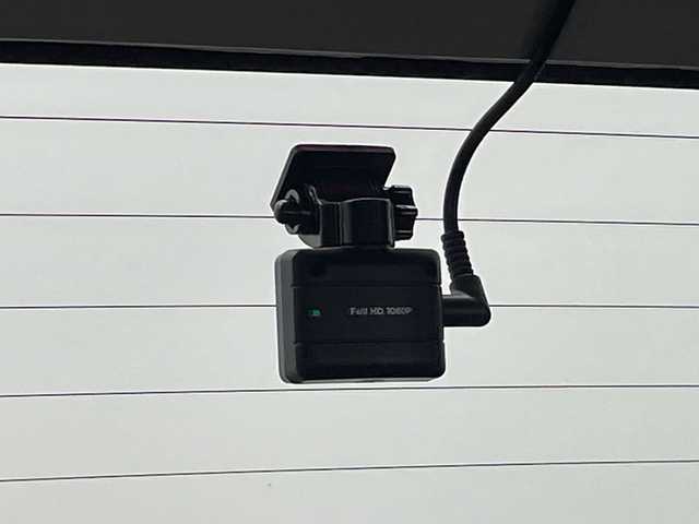 トヨタ ライズ Z 群馬県 2023(令5)年 1.8万km ブラックマイカメタリック/シャイニングホワイトパール 純正ナビ　バックカメラ　シートヒーター　電動パーキングブレーキ　衝突被害軽減ブレーキ　アダプティブクルーズコントロール　前後ドラレコ　ＥＴＣ　ＬＥＤライト　オートハイビーム　スマートキー　禁煙車