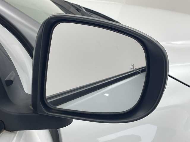 トヨタ ライズ Z 群馬県 2023(令5)年 1.8万km ブラックマイカメタリック/シャイニングホワイトパール 純正ナビ　バックカメラ　シートヒーター　電動パーキングブレーキ　衝突被害軽減ブレーキ　アダプティブクルーズコントロール　前後ドラレコ　ＥＴＣ　ＬＥＤライト　オートハイビーム　スマートキー　禁煙車