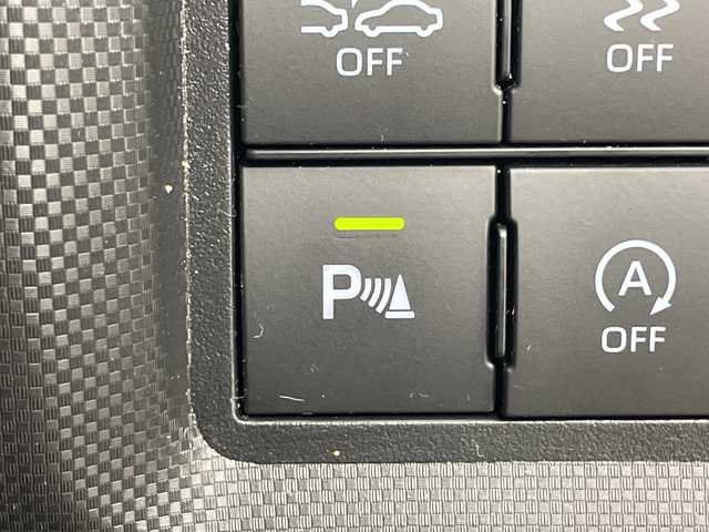 トヨタ ライズ Z 群馬県 2023(令5)年 1.8万km ブラックマイカメタリック/シャイニングホワイトパール 純正ナビ　バックカメラ　シートヒーター　電動パーキングブレーキ　衝突被害軽減ブレーキ　アダプティブクルーズコントロール　前後ドラレコ　ＥＴＣ　ＬＥＤライト　オートハイビーム　スマートキー　禁煙車