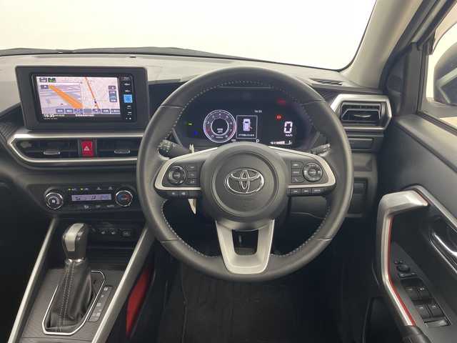 トヨタ ライズ Z 群馬県 2023(令5)年 1.8万km ブラックマイカメタリック/シャイニングホワイトパール 純正ナビ　バックカメラ　シートヒーター　電動パーキングブレーキ　衝突被害軽減ブレーキ　アダプティブクルーズコントロール　前後ドラレコ　ＥＴＣ　ＬＥＤライト　オートハイビーム　スマートキー　禁煙車