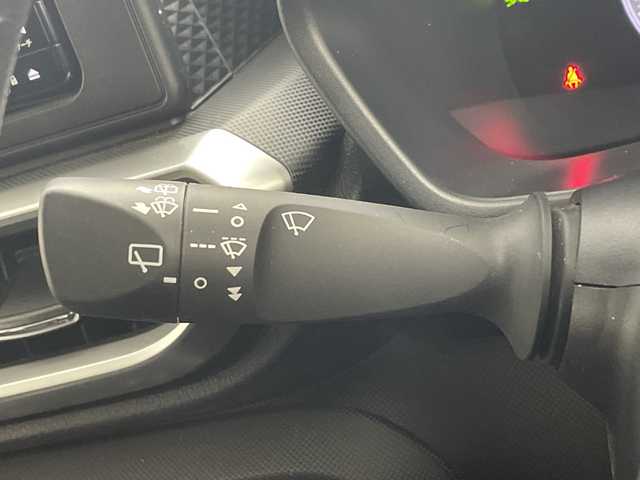 トヨタ ライズ Z 群馬県 2023(令5)年 1.8万km ブラックマイカメタリック/シャイニングホワイトパール 純正ナビ　バックカメラ　シートヒーター　電動パーキングブレーキ　衝突被害軽減ブレーキ　アダプティブクルーズコントロール　前後ドラレコ　ＥＴＣ　ＬＥＤライト　オートハイビーム　スマートキー　禁煙車