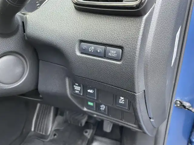 日産 エクストレイル 20Xi 大分県 2019(令1)年 5.5万km シャイニングブルー 純正10インチメモリナビ MM519D-L/【フルセグ/ブルーレイ/BTオーディオ】/全方位カメラ/撥水シート/純正18インチアルミホイール/プロパイロット/パワーバックドア/前後クリアランスソナー/デジタルインナーミラー/ドライブレコーダー/電動パーキングブレーキ/ETC/LEDヘッドライト/フォグランプ/オートライト/レザーステアリング/チルトステアリング/ステアリングリモコン/エンジンプッシュスタート/運転席シートリフター/ヒルスタートアシスト/ウインカーミラー/ミラーヒーター/横滑り防止装置/アイドリングストップ/ドアバイザー/フロアマット/電動格納ミラー/Wエアバッグ/ABS/スマートキー×2/車両取説/ナビ取説