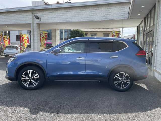 日産 エクストレイル 20Xi 大分県 2019(令1)年 5.5万km シャイニングブルー 純正10インチメモリナビ MM519D-L/【フルセグ/ブルーレイ/BTオーディオ】/全方位カメラ/撥水シート/純正18インチアルミホイール/プロパイロット/パワーバックドア/前後クリアランスソナー/デジタルインナーミラー/ドライブレコーダー/電動パーキングブレーキ/ETC/LEDヘッドライト/フォグランプ/オートライト/レザーステアリング/チルトステアリング/ステアリングリモコン/エンジンプッシュスタート/運転席シートリフター/ヒルスタートアシスト/ウインカーミラー/ミラーヒーター/横滑り防止装置/アイドリングストップ/ドアバイザー/フロアマット/電動格納ミラー/Wエアバッグ/ABS/スマートキー×2/車両取説/ナビ取説