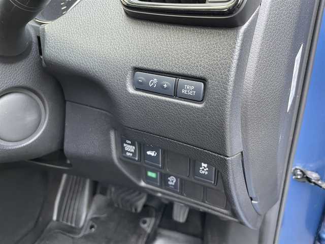 日産 エクストレイル 20Xi 大分県 2019(令1)年 5.5万km シャイニングブルー 純正10インチメモリナビ MM519D-L/【フルセグ/ブルーレイ/BTオーディオ】/全方位カメラ/撥水シート/純正18インチアルミホイール/プロパイロット/パワーバックドア/前後クリアランスソナー/デジタルインナーミラー/ドライブレコーダー/電動パーキングブレーキ/ETC/LEDヘッドライト/フォグランプ/オートライト/レザーステアリング/チルトステアリング/ステアリングリモコン/エンジンプッシュスタート/運転席シートリフター/ヒルスタートアシスト/ウインカーミラー/ミラーヒーター/横滑り防止装置/アイドリングストップ/ドアバイザー/フロアマット/電動格納ミラー/Wエアバッグ/ABS/スマートキー×2/車両取説/ナビ取説