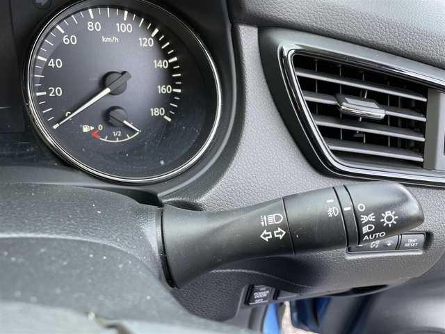 日産 エクストレイル 20Xi 大分県 2019(令1)年 5.5万km シャイニングブルー 純正10インチメモリナビ MM519D-L/【フルセグ/ブルーレイ/BTオーディオ】/全方位カメラ/撥水シート/純正18インチアルミホイール/プロパイロット/パワーバックドア/前後クリアランスソナー/デジタルインナーミラー/ドライブレコーダー/電動パーキングブレーキ/ETC/LEDヘッドライト/フォグランプ/オートライト/レザーステアリング/チルトステアリング/ステアリングリモコン/エンジンプッシュスタート/運転席シートリフター/ヒルスタートアシスト/ウインカーミラー/ミラーヒーター/横滑り防止装置/アイドリングストップ/ドアバイザー/フロアマット/電動格納ミラー/Wエアバッグ/ABS/スマートキー×2/車両取説/ナビ取説