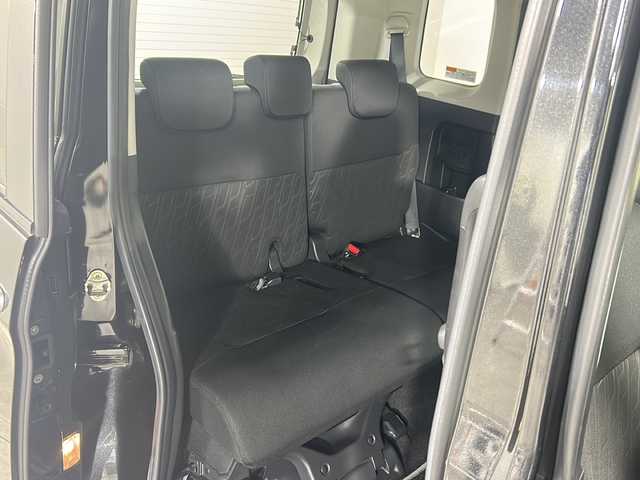 トヨタ タンク G コージーエディション 広島県 2020(令2)年 4.6万km ブラックマイカメタリック 禁煙車/純正ナビ/（Bluetooth/SD/CD/AUX/ワンセグTV)/バックカメラ/ビルトインETC/前方ドライブレコーダー/両側パワースライドドア/シートヒーター/クルーズコントロール/純正フロアマット/ハロゲンヘッドライト/フォグランプ/オートマチックハイビーム/パーキングセンサー/横滑り防止装置/衝突被害軽減ブレーキ/スマートキー/プッシュスタート/取扱説明書