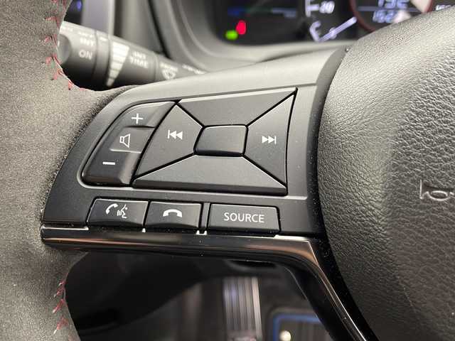 日産 ノート e－パワー ニスモ 千葉県 2017(平29)年 3万km グレー 衝突軽減ブレーキ/純正SDナビ/（フルセグ/Bluetooth/FM/AM）/バックカメラ/ドライブレコーダー（前後）/純正エアロ/レーンキープアシスト/純正アルミホイール/アイドリングストップ/LEDヘッドライト/電動格納ミラー