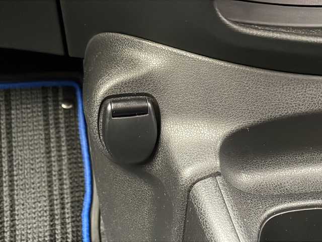 日産 ノート e－パワー ニスモ 千葉県 2017(平29)年 3万km グレー 衝突軽減ブレーキ/純正SDナビ/（フルセグ/Bluetooth/FM/AM）/バックカメラ/ドライブレコーダー（前後）/純正エアロ/レーンキープアシスト/純正アルミホイール/アイドリングストップ/LEDヘッドライト/電動格納ミラー