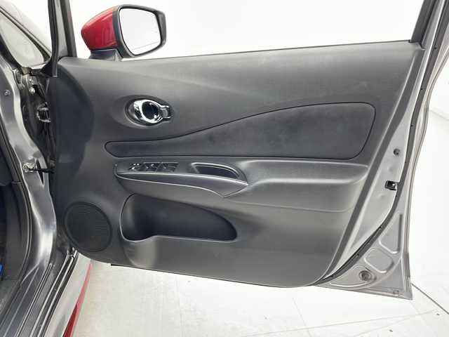 日産 ノート e－パワー ニスモ 千葉県 2017(平29)年 3万km グレー 衝突軽減ブレーキ/純正SDナビ/（フルセグ/Bluetooth/FM/AM）/バックカメラ/ドライブレコーダー（前後）/純正エアロ/レーンキープアシスト/純正アルミホイール/アイドリングストップ/LEDヘッドライト/電動格納ミラー