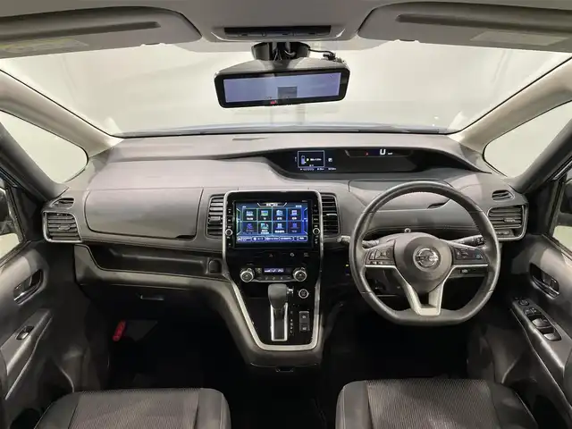 日産 セレナ ハイウェイスターVセレクションⅡ 愛知県 2019(令1)年 8.3万km シャイニングブルー 純正9インチナビ/フリップダウンモニター/プロパイロット/衝突軽減ブレーキ/両側電動スライドドア/アラウンドビューモニター/ETC/ドライブレコーダー/デジタルインナーミラー/フルセグTV/Bluetooth/コーナーセンサー/レーンキープアシスト/パーキングアシスト/プッシュスタート/USB接続/スマートキー/スペアキー/CD/DVD再生/ブルーレイ/アイドリングストップ/ミュージックサーバー/ミュージックプレイヤー接続/純正フロアマット/純正アルミホイール/オートライト/禁煙車/ウィンカーミラー/電動格納ミラー/フォグランプ/Wエアコン/シートバックテーブル/ハンズフリーパワースライドドア/電動パーキングブレーキ/オートブレーキホールド/横滑り防止装置