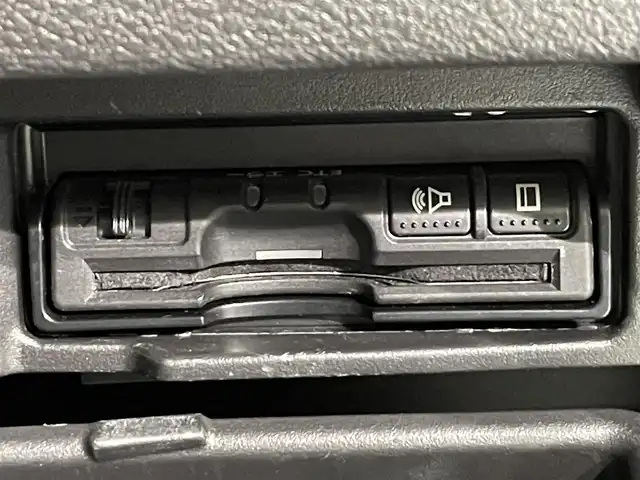 日産 セレナ ハイウェイスターVセレクションⅡ 愛知県 2019(令1)年 8.3万km シャイニングブルー 純正9インチナビ/フリップダウンモニター/プロパイロット/衝突軽減ブレーキ/両側電動スライドドア/アラウンドビューモニター/ETC/ドライブレコーダー/デジタルインナーミラー/フルセグTV/Bluetooth/コーナーセンサー/レーンキープアシスト/パーキングアシスト/プッシュスタート/USB接続/スマートキー/スペアキー/CD/DVD再生/ブルーレイ/アイドリングストップ/ミュージックサーバー/ミュージックプレイヤー接続/純正フロアマット/純正アルミホイール/オートライト/禁煙車/ウィンカーミラー/電動格納ミラー/フォグランプ/Wエアコン/シートバックテーブル/ハンズフリーパワースライドドア/電動パーキングブレーキ/オートブレーキホールド/横滑り防止装置