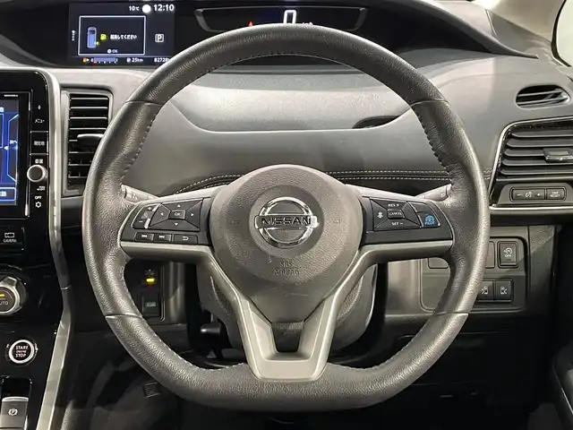 日産 セレナ ハイウェイスターVセレクションⅡ 愛知県 2019(令1)年 8.3万km シャイニングブルー 純正9インチナビ/フリップダウンモニター/プロパイロット/衝突軽減ブレーキ/両側電動スライドドア/アラウンドビューモニター/ETC/ドライブレコーダー/デジタルインナーミラー/フルセグTV/Bluetooth/コーナーセンサー/レーンキープアシスト/パーキングアシスト/プッシュスタート/USB接続/スマートキー/スペアキー/CD/DVD再生/ブルーレイ/アイドリングストップ/ミュージックサーバー/ミュージックプレイヤー接続/純正フロアマット/純正アルミホイール/オートライト/禁煙車/ウィンカーミラー/電動格納ミラー/フォグランプ/Wエアコン/シートバックテーブル/ハンズフリーパワースライドドア/電動パーキングブレーキ/オートブレーキホールド/横滑り防止装置