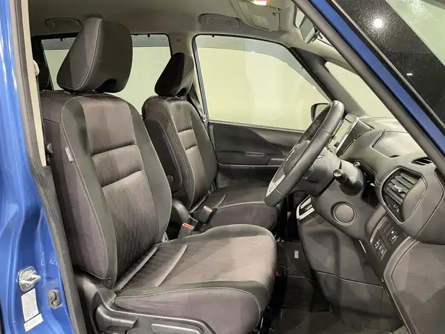 日産 セレナ ハイウェイスターVセレクションⅡ 愛知県 2019(令1)年 8.3万km シャイニングブルー 純正9インチナビ/フリップダウンモニター/プロパイロット/衝突軽減ブレーキ/両側電動スライドドア/アラウンドビューモニター/ETC/ドライブレコーダー/デジタルインナーミラー/フルセグTV/Bluetooth/コーナーセンサー/レーンキープアシスト/パーキングアシスト/プッシュスタート/USB接続/スマートキー/スペアキー/CD/DVD再生/ブルーレイ/アイドリングストップ/ミュージックサーバー/ミュージックプレイヤー接続/純正フロアマット/純正アルミホイール/オートライト/禁煙車/ウィンカーミラー/電動格納ミラー/フォグランプ/Wエアコン/シートバックテーブル/ハンズフリーパワースライドドア/電動パーキングブレーキ/オートブレーキホールド/横滑り防止装置