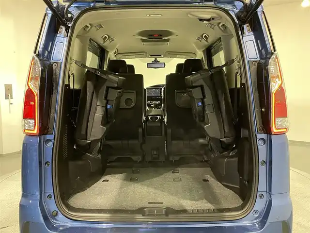 日産 セレナ ハイウェイスターVセレクションⅡ 愛知県 2019(令1)年 8.3万km シャイニングブルー 純正9インチナビ/フリップダウンモニター/プロパイロット/衝突軽減ブレーキ/両側電動スライドドア/アラウンドビューモニター/ETC/ドライブレコーダー/デジタルインナーミラー/フルセグTV/Bluetooth/コーナーセンサー/レーンキープアシスト/パーキングアシスト/プッシュスタート/USB接続/スマートキー/スペアキー/CD/DVD再生/ブルーレイ/アイドリングストップ/ミュージックサーバー/ミュージックプレイヤー接続/純正フロアマット/純正アルミホイール/オートライト/禁煙車/ウィンカーミラー/電動格納ミラー/フォグランプ/Wエアコン/シートバックテーブル/ハンズフリーパワースライドドア/電動パーキングブレーキ/オートブレーキホールド/横滑り防止装置