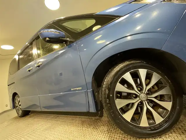 日産 セレナ ハイウェイスターVセレクションⅡ 愛知県 2019(令1)年 8.3万km シャイニングブルー 純正9インチナビ/フリップダウンモニター/プロパイロット/衝突軽減ブレーキ/両側電動スライドドア/アラウンドビューモニター/ETC/ドライブレコーダー/デジタルインナーミラー/フルセグTV/Bluetooth/コーナーセンサー/レーンキープアシスト/パーキングアシスト/プッシュスタート/USB接続/スマートキー/スペアキー/CD/DVD再生/ブルーレイ/アイドリングストップ/ミュージックサーバー/ミュージックプレイヤー接続/純正フロアマット/純正アルミホイール/オートライト/禁煙車/ウィンカーミラー/電動格納ミラー/フォグランプ/Wエアコン/シートバックテーブル/ハンズフリーパワースライドドア/電動パーキングブレーキ/オートブレーキホールド/横滑り防止装置