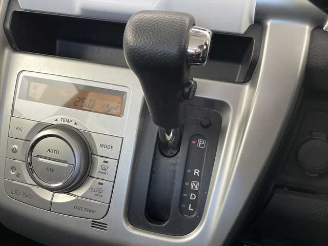 スズキ ハスラー G 愛知県 2014(平26)年 4.5万km キャンディピンクメタリック/ホワイト2トーンルーフ 純正ナビ/オートライト/ＥＴＣ/シートヒーター/衝突軽減システム/ワンセグ/ＣＤ/Bluetooth/スマートキー/プッシュスタート