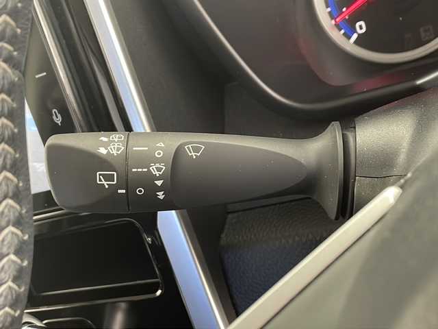 トヨタ ルーミー カスタムG 千葉県 2022(令4)年 6.2万km プラムブラウンパールクリスタルシャイン 衝突軽減ブレーキ/レーンキープアシスト/アイドリングストップ/レーダークルーズコントロール/オートライト/オートマチックハイビーム/LEDヘッドライト/フォグランプ/ディスプレイオーディオ/フルセグ/(bluetooth/ipod/AppleCarPlay/Android Auto)/バックカメラ/ステアリングスイッチ/本革巻きステアリング/ビルトインETC/スマートキー/サイドバイザー/後席サンシェード/ISO　FIX/純正フロアマット