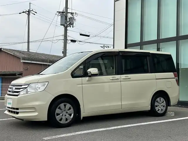 ホンダ ステップワゴン G Eセレクション 和歌山県 2014(平26)年 11.4万km ヒダマリアイボリーパール 社外ナビ/フルセグ/Bluetooth/バックカメラ/クルーズコントロール/横滑り防止/アイドリングストップ/片側パワースライドドア/ETC/電動格納ミラー/ウインカーミラー/ステアリングリモコン/スマートキー/ドアバイザー/純正マット/ECON
