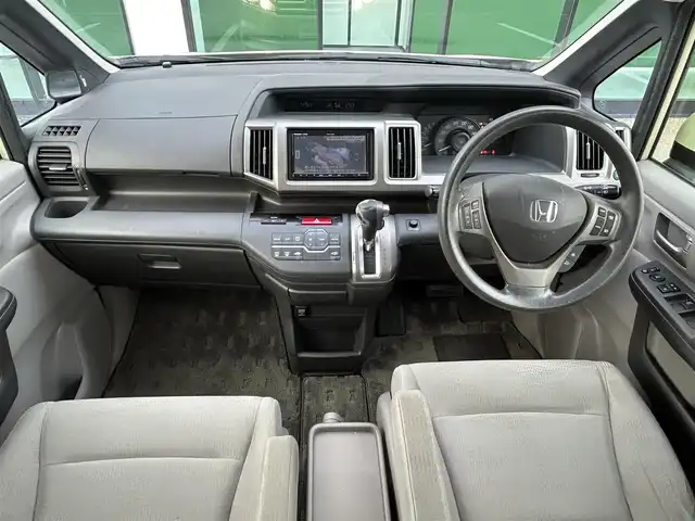 ホンダ ステップワゴン G Eセレクション 和歌山県 2014(平26)年 11.4万km ヒダマリアイボリーパール 社外ナビ/フルセグ/Bluetooth/バックカメラ/クルーズコントロール/横滑り防止/アイドリングストップ/片側パワースライドドア/ETC/電動格納ミラー/ウインカーミラー/ステアリングリモコン/スマートキー/ドアバイザー/純正マット/ECON