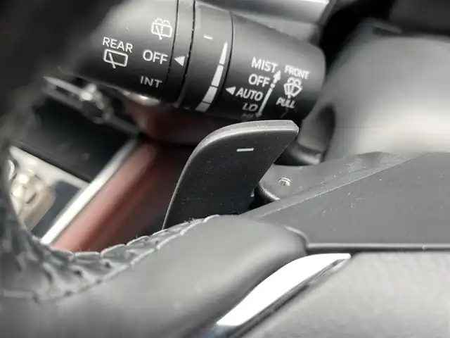 マツダ ＣＸ－８ XD エクスクルーシブモード 千葉県 2021(令3)年 4万km プラチナクォーツメタリック レザーシート/360°カメラ/BOSEプレミアムサウンド/純正マツダコネクトナビ/・Bluetooth/フルセグTV/前席パワーシート/1列目2列目シートヒーター/1列目2列目シートベンチレーション/パワーバックドア/レーンキープアシスト/アダプティブクルーズコントロール/ブラインドスポットモニター/スマートキー/前後コーナーセンサー/ヘッドアップディスプレイ/パドルシフト/純正19インチアルミホイール/置くだけ充電/純正アダプティブLEDヘッドライト/フォグランプ/本革巻ステアリング/純正前後ドライブレコーダー/社外ETC2.0/ドアバイザー/サイド＆カーテンエアバッグ/新車保証書＆取扱説明書