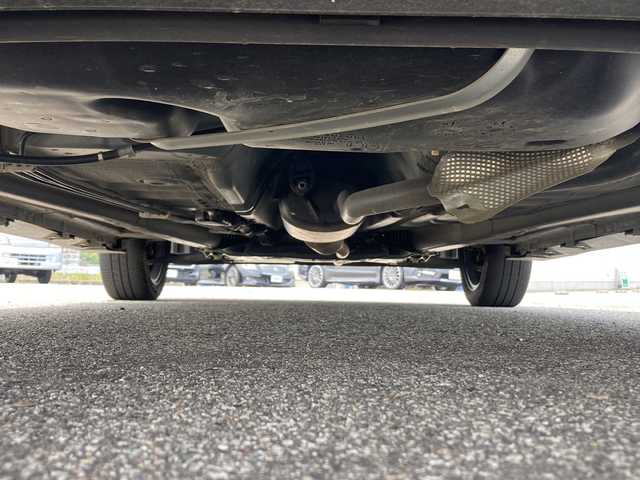 スズキ スペーシア カスタム HYBRID XS ターボ 富山県 2023(令5)年 3.2万km インディゴブルーメタリック/ブラック 社外SDナビ/フルセグ/Bluetooth/両側パワースライドドア/デュアルブレーキサポート/レーダークルーズコントロール/レーンキープアシスト/コーナーセンサー/ヘッドアップディスプレイ/アイドリングストップ/パドルシフト/リアテーブル/シートヒーター/ETC