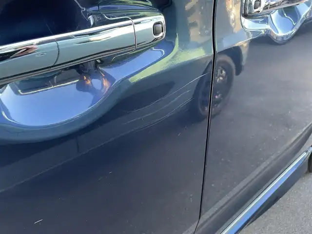 スズキ スペーシア カスタム HYBRID XS ターボ 佐賀県 2023(令5)年 3.2万km インディゴブルーメタリック/ブラック 社外メモリーナビゲーション/・フルセグTV/CD/DVD/SD/Bluetooth/バックカメラ/ビルトインETC/ヘッドアップディスプレイ/両側パワースライドドア/天井サーキュレーター/ハーフレザーシート/D席シートヒーター/後席サンシェード/ISOFIX対応/パドルシフト/革巻きステアリング/ステアリングリモコン/純正15インチアルミホイール/純正LEDヘッドライト/・オートマチックハイビーム/純正LEDフォグランプ/ドアバイザ―/新車保証書/取扱説明書/スペアキー１本/アダプティブクルーズコントロール/デュアルカメラブレーキサポート/車線逸脱警報機能/パーキングセンサー