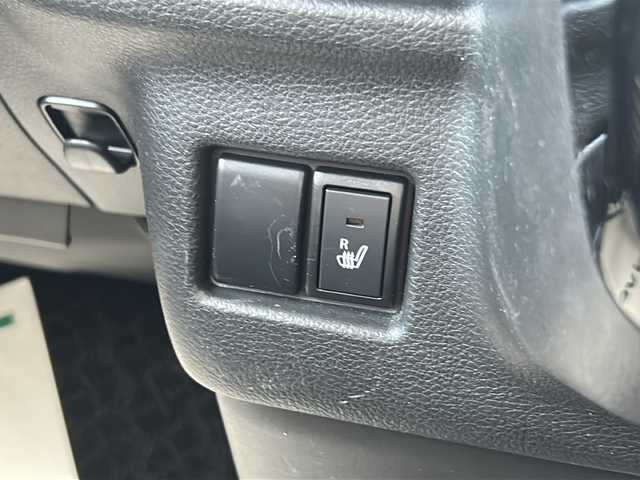 スズキ スペーシア カスタム HYBRID XS ターボ 佐賀県 2023(令5)年 3.2万km インディゴブルーメタリック/ブラック 社外メモリーナビゲーション/・フルセグTV/CD/DVD/SD/Bluetooth/バックカメラ/ビルトインETC/ヘッドアップディスプレイ/両側パワースライドドア/天井サーキュレーター/ハーフレザーシート/D席シートヒーター/後席サンシェード/ISOFIX対応/パドルシフト/革巻きステアリング/ステアリングリモコン/純正15インチアルミホイール/純正LEDヘッドライト/・オートマチックハイビーム/純正LEDフォグランプ/ドアバイザ―/新車保証書/取扱説明書/スペアキー１本/アダプティブクルーズコントロール/デュアルカメラブレーキサポート/車線逸脱警報機能/パーキングセンサー