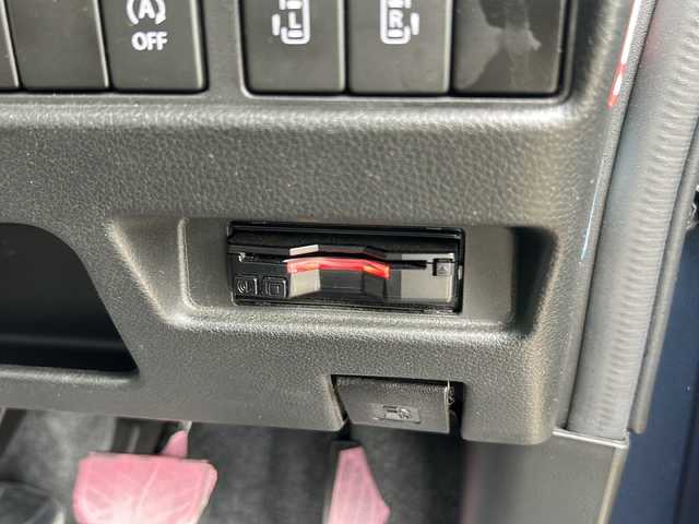 スズキ スペーシア カスタム HYBRID XS ターボ 佐賀県 2023(令5)年 3.2万km インディゴブルーメタリック/ブラック 社外メモリーナビゲーション/・フルセグTV/CD/DVD/SD/Bluetooth/バックカメラ/ビルトインETC/ヘッドアップディスプレイ/両側パワースライドドア/天井サーキュレーター/ハーフレザーシート/D席シートヒーター/後席サンシェード/ISOFIX対応/パドルシフト/革巻きステアリング/ステアリングリモコン/純正15インチアルミホイール/純正LEDヘッドライト/・オートマチックハイビーム/純正LEDフォグランプ/ドアバイザ―/新車保証書/取扱説明書/スペアキー１本/アダプティブクルーズコントロール/デュアルカメラブレーキサポート/車線逸脱警報機能/パーキングセンサー