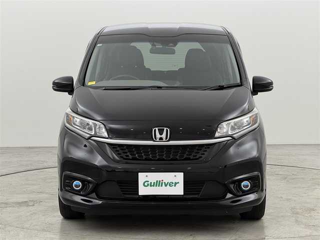 ホンダ フリード G ホンダセンシング 福岡県 2020(令2)年 2.9万km クリスタルブラックパール 純正９型ナビ（ＢＴ，フルセグＴＶ）　/バックカメラ　/ビルトインＥＴＣ　/前後ドラレコ　/アダプティブクルコン　/コーナーセンサー　/ホンダセンシング　/衝突被害軽減ブレーキ　/レーンキープ　/両側電動スライドドア