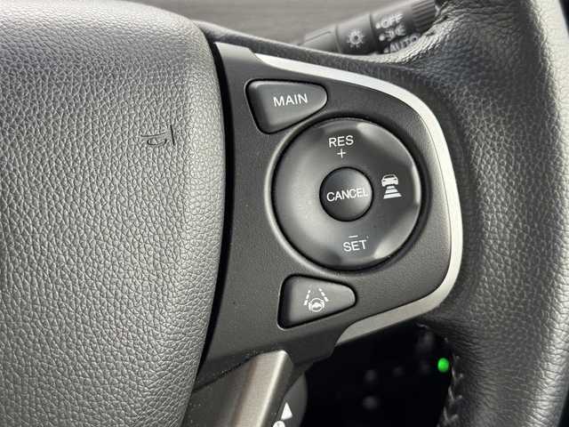 ホンダ フリード G ホンダセンシング 福岡県 2020(令2)年 2.9万km クリスタルブラックパール 純正９型ナビ（ＢＴ，フルセグＴＶ）　/バックカメラ　/ビルトインＥＴＣ　/前後ドラレコ　/アダプティブクルコン　/コーナーセンサー　/ホンダセンシング　/衝突被害軽減ブレーキ　/レーンキープ　/両側電動スライドドア