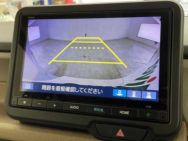ホンダ Ｎ ＢＯＸ 千葉県 2025(令7)年 0.1万km プラチナホワイトパール 衝突軽減ブレーキ　/レーンキープアシスト　/レーダークルーズコントロール　/前後コーナーセンサー　/オートライトハイビーム　/LEDヘッドライト/片側パワースライドドア　/８インチメモリナビ　/　フルセグTV/AM/FM/BT/バックカメラ/ステアリングスイッチ/純正ビルトインETC/前席シートヒーター/ベンチシート/チップアップシート/純正フロアマット/電動パーキングブレーキ/ブレーキホールド/電格ミラー