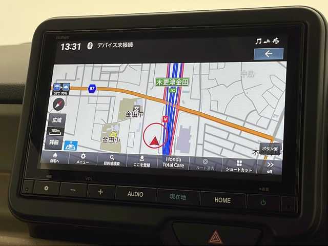 ホンダ Ｎ ＢＯＸ 千葉県 2025(令7)年 0.1万km プラチナホワイトパール 衝突軽減ブレーキ　/レーンキープアシスト　/レーダークルーズコントロール　/前後コーナーセンサー　/オートライトハイビーム　/LEDヘッドライト/片側パワースライドドア　/８インチメモリナビ　/　フルセグTV/AM/FM/BT/バックカメラ/ステアリングスイッチ/純正ビルトインETC/前席シートヒーター/ベンチシート/チップアップシート/純正フロアマット/電動パーキングブレーキ/ブレーキホールド/電格ミラー