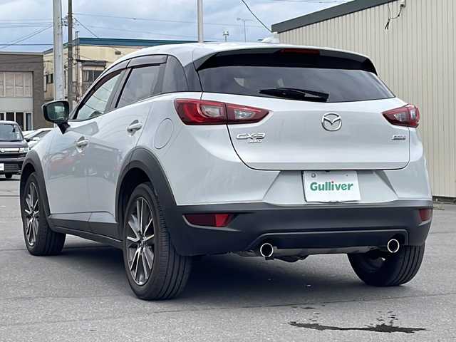 マツダ ＣＸ－３ XD ツーリング 道北・旭川 2016(平28)年 3.3万km セラミックM ・４WD/・禁煙車/・ディーゼルターボ/・純正エンジンスターター/・純正SDナビ/CD/DVD/BT/USB/AUX/フルセグ/・バックカメラ/・前席シートヒーター/・スマートブレーキサポート/・ブラインドスポットモニタリング/・車間認識支援システム/・車線逸脱警報システム/・クルーズコントロール/・ハーフレザーシート/・革巻きステアリング/・パドルシフト/・純正フロアマット/・LEDヘッドライト/・ビルトインETC/・レインセンサー/・ドアバイザー