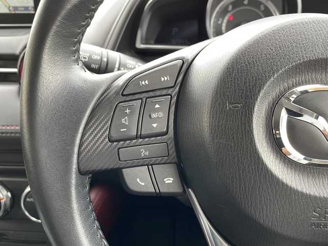 マツダ ＣＸ－３ XD ツーリング 道北・旭川 2016(平28)年 3.3万km セラミックM ・４WD/・禁煙車/・ディーゼルターボ/・純正エンジンスターター/・純正SDナビ/CD/DVD/BT/USB/AUX/フルセグ/・バックカメラ/・前席シートヒーター/・スマートブレーキサポート/・ブラインドスポットモニタリング/・車間認識支援システム/・車線逸脱警報システム/・クルーズコントロール/・ハーフレザーシート/・革巻きステアリング/・パドルシフト/・純正フロアマット/・LEDヘッドライト/・ビルトインETC/・レインセンサー/・ドアバイザー