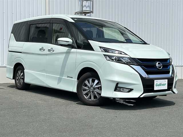 日産 セレナ e－パワー ハイウェイスター V 奈良県 2019(平31)年 3.5万km ミントホワイトP 純正9型ナビ/全周囲カメラ/デジタルインナーミラー/前方ドライブレコーダー/革巻きステアリング/ステアリングリモコン/ステアリングヒーター/前席シートヒーター/USB・タイプC給電ポート/ビルトインETC/パーキングアシスト/純正フロアマット/電子パーキング/リヤサンシェード/両側パワースライドドア/スペアキー/プロパイロット/電動格納ミラー/禁煙車