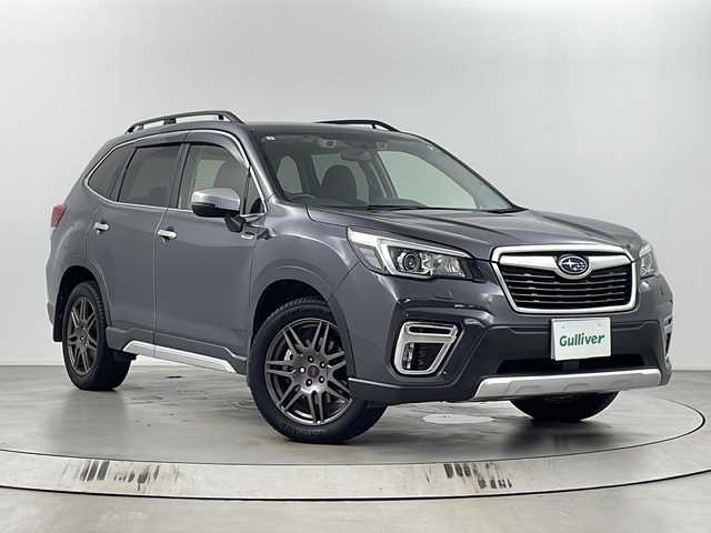 スバル フォレスター ハイブリッド アドバンス 埼玉県 2019(令1)年 4.2万km マグネタイトグレーメタリック 純正ナビ/ビルトインＥＴＣ/全席シートヒーター/前方ドライブレコーダー/バックカメラ/前席パワーシート/ブラインドスポットモニター/アダプティブクルーズコントロール/ハンドルヒーター/ヒーテッドドアミラー/コーナーセンサー/レーンキープアシスト/ダウンヒルアシストコントロール/レーンキープアシスト/盗難防止装置/フロントフォグランプ/ルーフレール/純正ドアバイザー/純正ラバーマット/プッシュスタート/社外アルミホイール/ウィンカーミラー/スマートキーｘ２