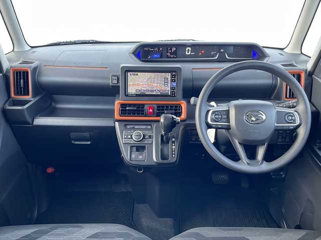 ダイハツ タント ファンクロス 三重県 2022(令4)年 4.8万km シャイニングホワイトパール 純正ナビ/バックカメラ/前席シートヒーター/両側パワースライドドア/ビルトインETC/USB給電ポート/前方ドライブレコーダー/前後コーナーセンサー/ルーフレール/純正フロアマット/電子パーキング/レーダークルーズコントロール/オートハイビーム/電動格納ミラー/禁煙車