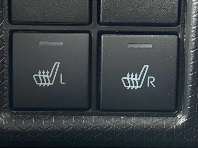 ダイハツ タント ファンクロス 三重県 2022(令4)年 4.8万km シャイニングホワイトパール 純正ナビ/バックカメラ/前席シートヒーター/両側パワースライドドア/ビルトインETC/USB給電ポート/前方ドライブレコーダー/前後コーナーセンサー/ルーフレール/純正フロアマット/電子パーキング/レーダークルーズコントロール/オートハイビーム/電動格納ミラー/禁煙車