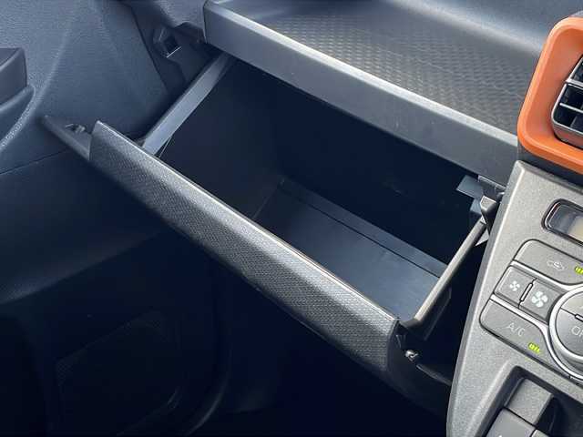 ダイハツ タント ファンクロス 三重県 2022(令4)年 4.8万km シャイニングホワイトパール 純正ナビ/バックカメラ/前席シートヒーター/両側パワースライドドア/ビルトインETC/USB給電ポート/前方ドライブレコーダー/前後コーナーセンサー/ルーフレール/純正フロアマット/電子パーキング/レーダークルーズコントロール/オートハイビーム/電動格納ミラー/禁煙車