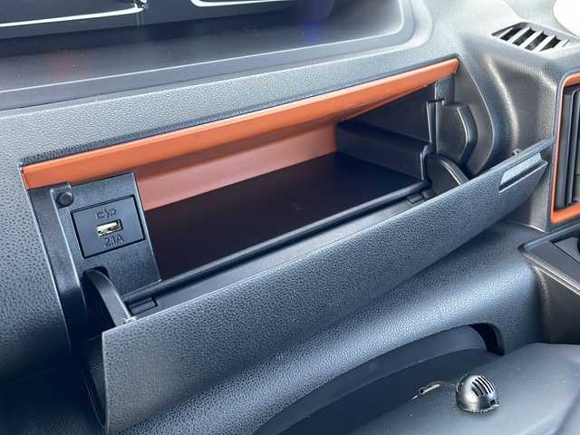 ダイハツ タント ファンクロス 三重県 2022(令4)年 4.8万km シャイニングホワイトパール 純正ナビ/バックカメラ/前席シートヒーター/両側パワースライドドア/ビルトインETC/USB給電ポート/前方ドライブレコーダー/前後コーナーセンサー/ルーフレール/純正フロアマット/電子パーキング/レーダークルーズコントロール/オートハイビーム/電動格納ミラー/禁煙車