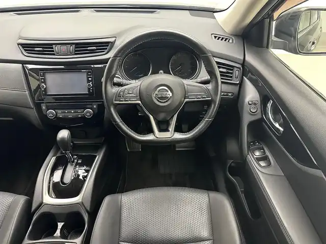 日産 エクストレイル ハイブリッド 20X 兵庫県 2019(平31)年 8.4万km ダイヤモンドブラック 純正SDナビ(CD/DVD/SD/Bluetooth/フルセグ)/・MM318D-W/バックカメラ/パワーバックドア/前後コーナーセンサー/ドライブレコーダー/純正17インチアルミホイール/純正フロアマット/ドアバイザー/LEDヘッドライト/LEDフォグライト/ETC/オートライト/スペアキー
