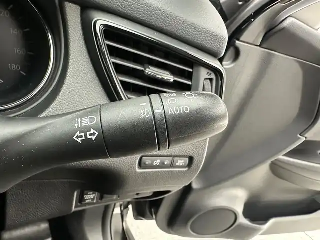 日産 エクストレイル ハイブリッド 20X 兵庫県 2019(平31)年 8.4万km ダイヤモンドブラック 純正SDナビ(CD/DVD/SD/Bluetooth/フルセグ)/・MM318D-W/バックカメラ/パワーバックドア/前後コーナーセンサー/ドライブレコーダー/純正17インチアルミホイール/純正フロアマット/ドアバイザー/LEDヘッドライト/LEDフォグライト/ETC/オートライト/スペアキー